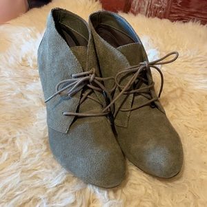 Aldo suede shoes